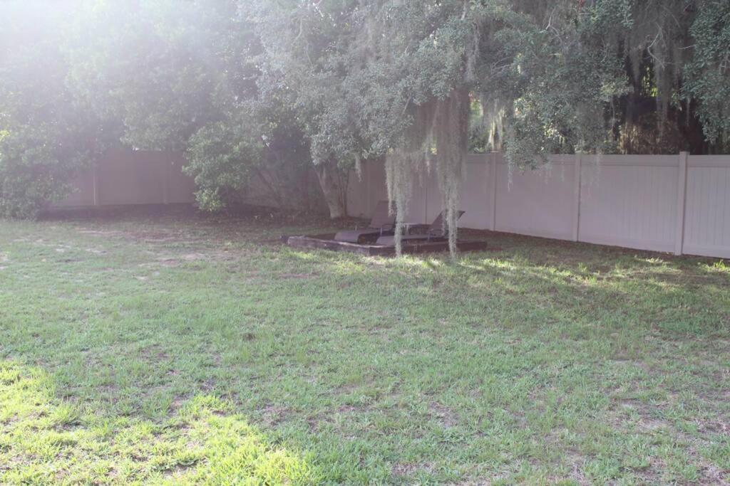 Beautiful Retreat, Hot Tub & Outdoor Living Space. Eustis Exterior photo